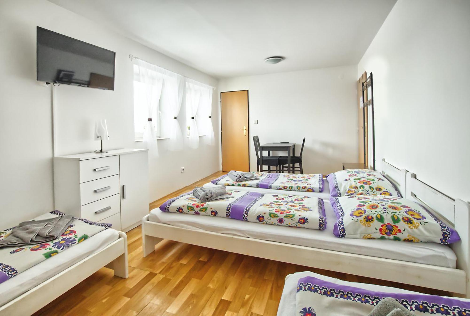 Penzion Bazen Vino Sklep U Palecku Zaječí Extérieur photo